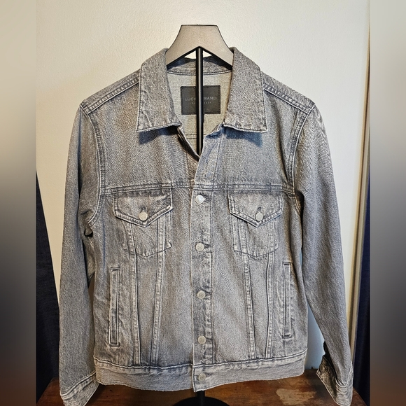 Lucky Brand Other - Lucky Brand "Weekend Trucker" Grey Denim Jacket Men’s Medium Distressed